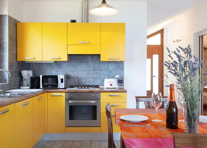 La Becca By Interhome דירה *