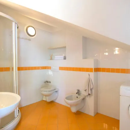 La Becca By Interhome דירה דומאסו
